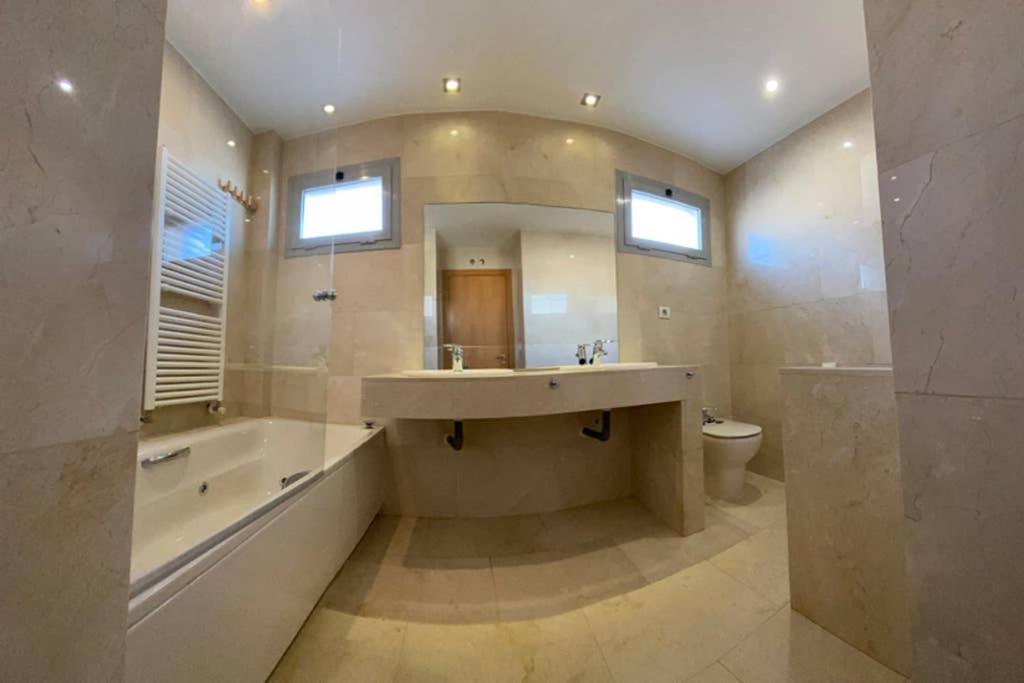 Valdevebas Chalet Con Piscina Madrid Exterior foto